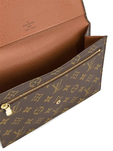 louis vuitton envelope bag with chain|louis Vuitton Bag with pouch.